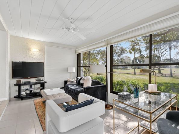 65 Eastgate Drive B, Boynton Beach FL 33436