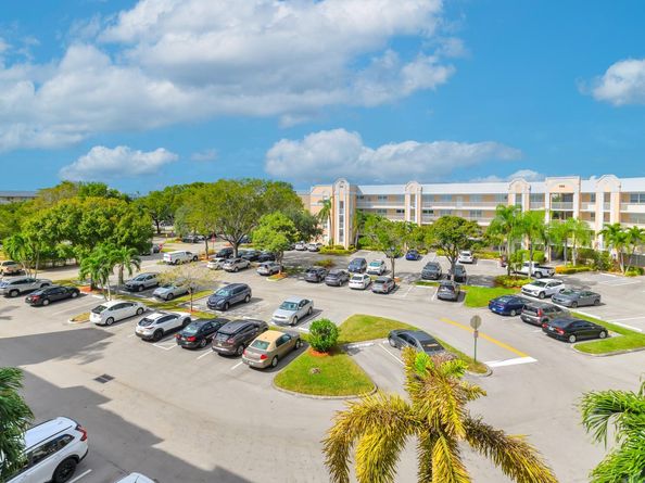10133 NW 24th Pl 407, Sunrise FL 33322