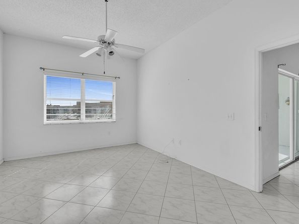 10133 NW 24th Pl 407, Sunrise FL 33322