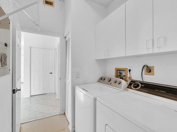 10133 NW 24th Pl 407, Sunrise FL 33322