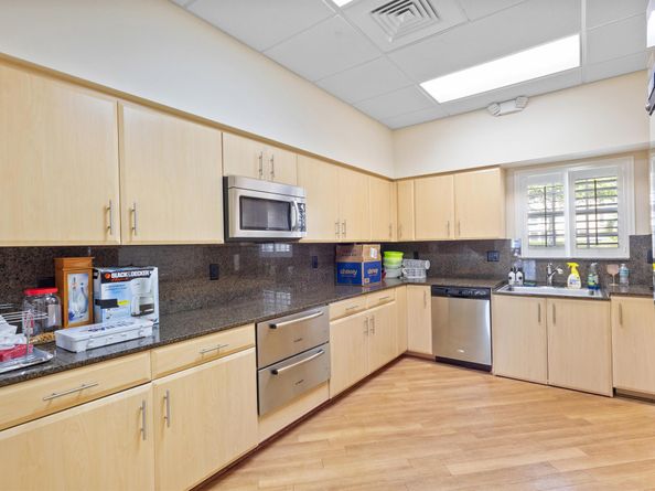 14 Colonial Club Drive 300, Boynton Beach FL 33435