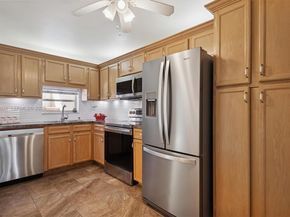 700 S Hollybrook Drive 201, Pembroke Pines FL 33025