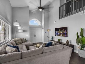 5 Compton Way, Boynton Beach FL 33426