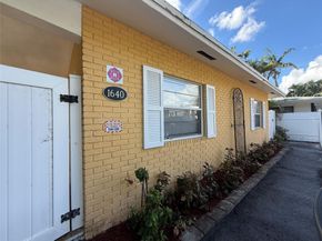 1640 NE 4th Pl, Fort Lauderdale FL 33301