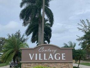 116 Canterbury E, West Palm Beach FL 33417