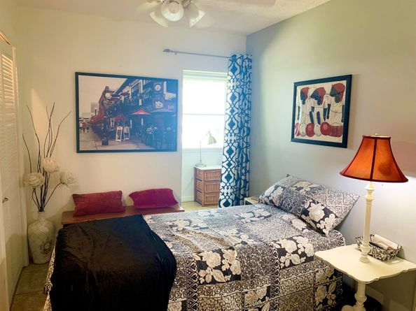 116 Canterbury E, West Palm Beach FL 33417