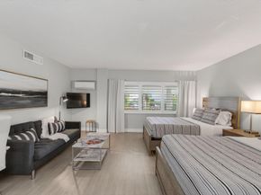 86 Macfarlane Drive 9H, Delray Beach FL 33483