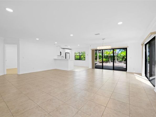 6020 Verde Trail 107, Boca Raton FL 33433