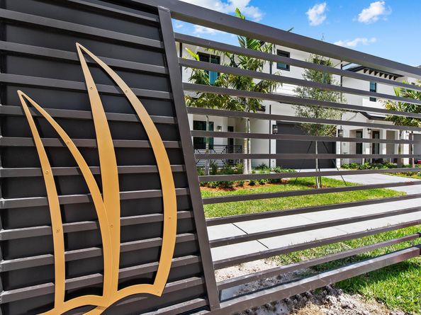 1421 SW 23rd Court, Fort Lauderdale FL 33315