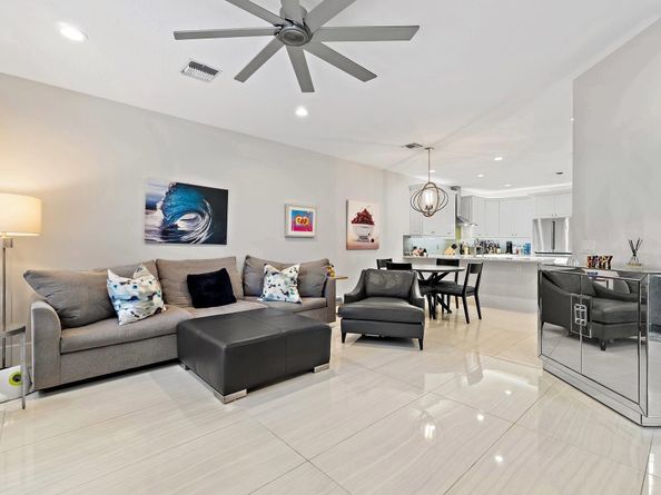 32 Grand Bay Circle, Juno Beach FL 33408