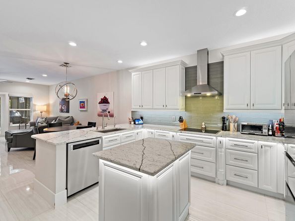 32 Grand Bay Circle, Juno Beach FL 33408