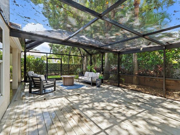 32 Grand Bay Circle, Juno Beach FL 33408