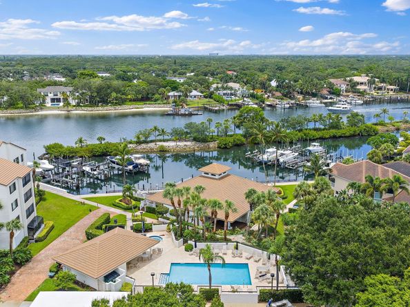 32 Grand Bay Circle, Juno Beach FL 33408