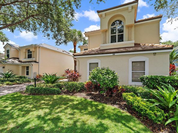 32 Grand Bay Circle, Juno Beach FL 33408