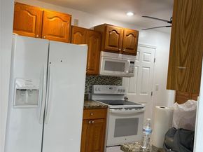 5635 Grant St, Hollywood FL 33021