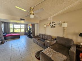 6085 S Balboa Cir 303, Boca Raton FL 33433