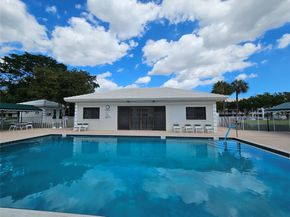 6085 S Balboa Cir 303, Boca Raton FL 33433