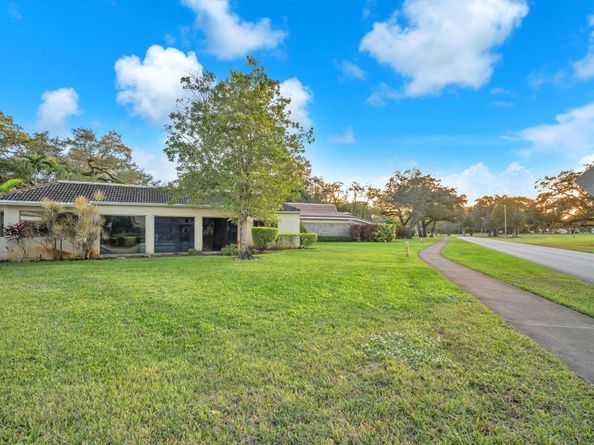 3501 Keyser Ave 29, Hollywood FL 33021