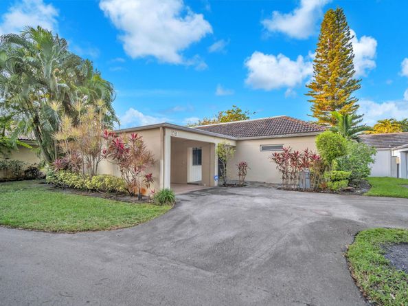 3501 Keyser Ave 29, Hollywood FL 33021