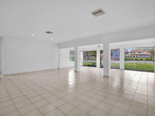 3501 Keyser Ave 29, Hollywood FL 33021