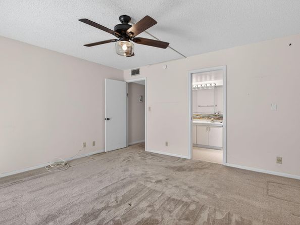 2004 Granada Dr C3, Coconut Creek FL 33066