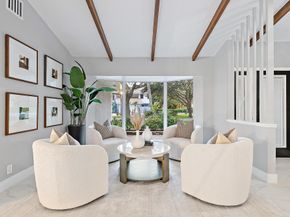 9 Old Fence Road, Palm Beach Gardens FL 33418