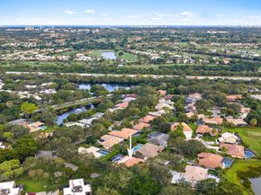 9 Old Fence Road, Palm Beach Gardens FL 33418