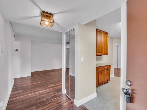 Undisclosed Address #FX-10538560, Plantation FL 33317