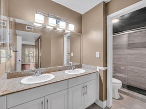 Undisclosed Address #FX-10538560, Plantation FL 33317