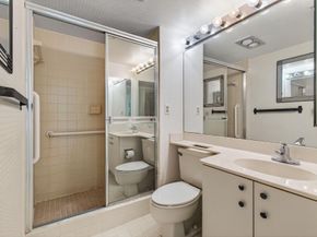 5771 Fairway Park Court 205, Boynton Beach FL 33437