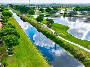 5771 Fairway Park Court 205, Boynton Beach FL 33437