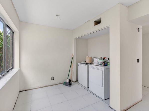 5771 Fairway Park Court 205, Boynton Beach FL 33437