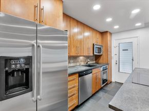 125 Isle Of Venice Dr 10, Fort Lauderdale FL 33301