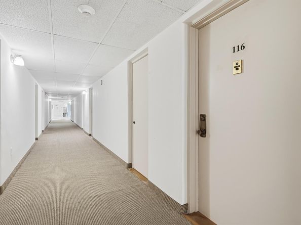 1502 S Lakeside Drive 116N, Lake Worth Beach FL 33460