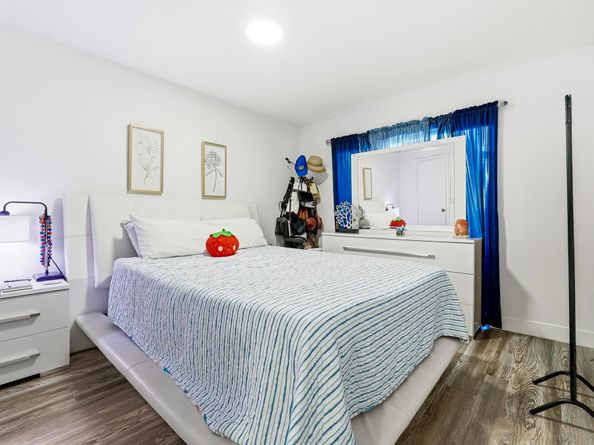 1502 S Lakeside Drive 116N, Lake Worth Beach FL 33460