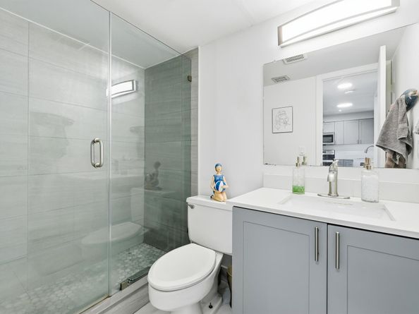 1502 S Lakeside Drive 116N, Lake Worth Beach FL 33460