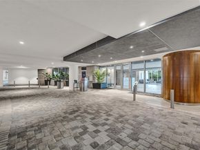 1180 N Federal Hwy 1005, Fort Lauderdale FL 33304