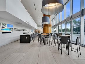 1180 N Federal Hwy 1005, Fort Lauderdale FL 33304