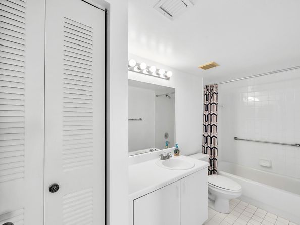 9580 Weldon Cir 408K, Fort Lauderdale FL 33321