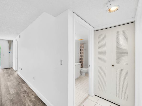 9580 Weldon Cir 408K, Fort Lauderdale FL 33321