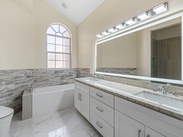 6682 NW 25th Way, Boca Raton FL 33496