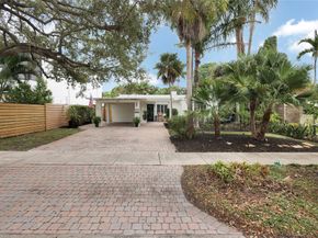 720 NE 17TH Te, Fort Lauderdale FL 33304