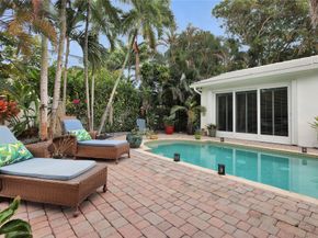 720 NE 17TH Te, Fort Lauderdale FL 33304