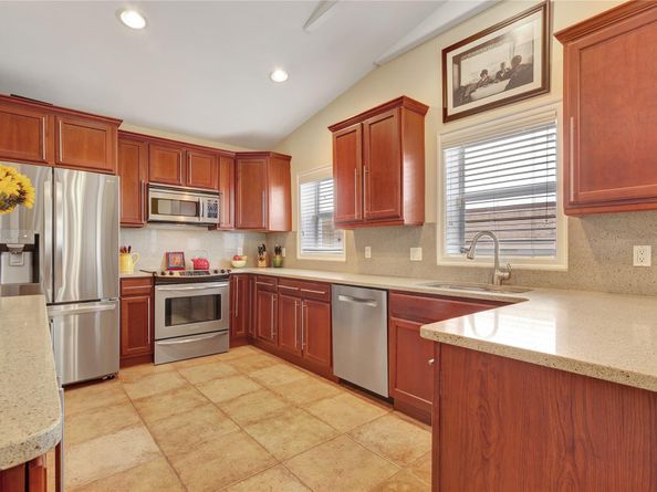 720 NE 17TH Te, Fort Lauderdale FL 33304