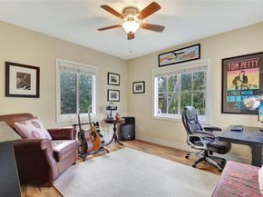 720 NE 17TH Te, Fort Lauderdale FL 33304