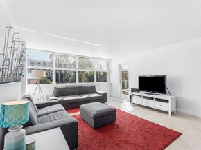 800 SE 20th Avenue 206, Deerfield Beach FL 33441