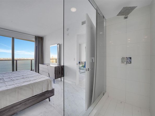 460 NE 28th St 3407, Miami FL 33137