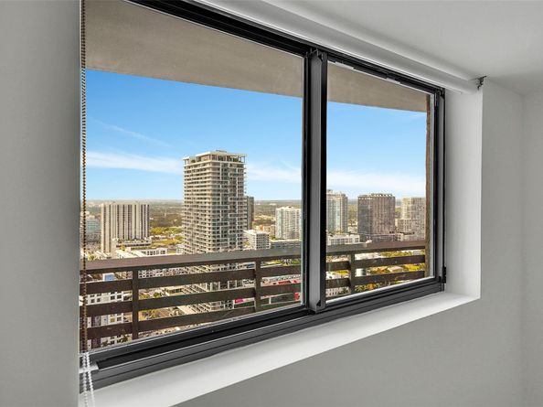 460 NE 28th St 3407, Miami FL 33137