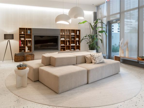 460 NE 28th St 3407, Miami FL 33137