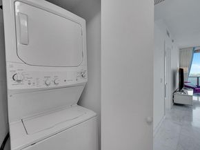 460 NE 28th St 3407, Miami FL 33137